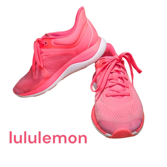 Lululemon Chargefeel Low Workout Shoe - Picture 2 of 10